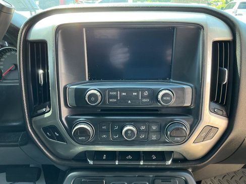 Used 2017 Chevrolet Silverado 1500 LT w/ All Star Edition AWD/4WD image 17