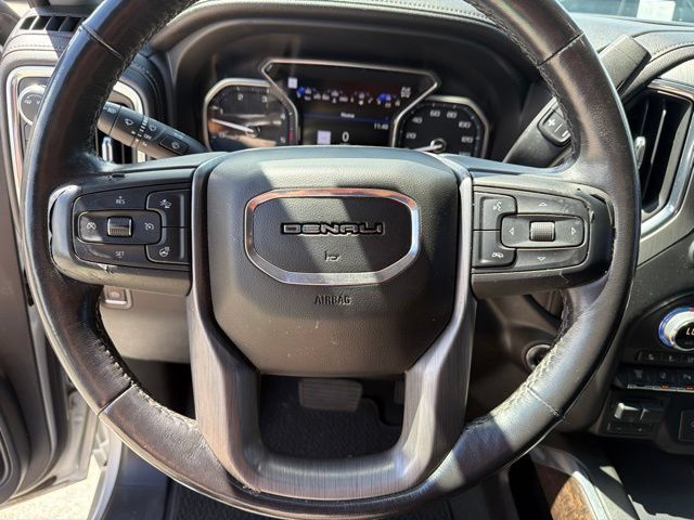 Used 2020 GMC Sierra 2500 Denali w/ Denali Ultimate Package AWD/4WD image 31