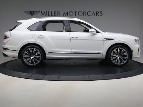 Certified 2022 Bentley Bentayga AWD/4WD image 9