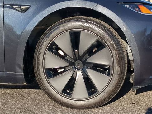 Used 2025 Tesla Model 3 Long Range image 11