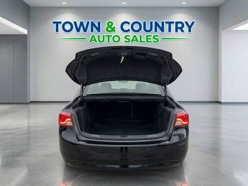 Used 2019 Chevrolet Impala LT FWD image 5