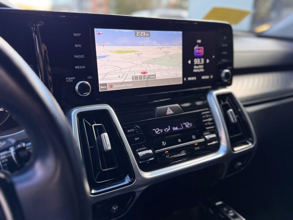 Used 2022 Kia Sorento SX AWD/4WD image 15