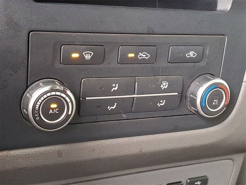 Used 2021 Nissan NV 1500 S image 18