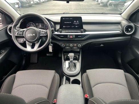 Used 2022 Kia Forte LXS image 16