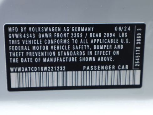 Used 2024 Volkswagen GTI SE FWD image 27