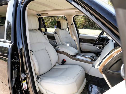 Used 2019 Land Rover Range Rover Long Wheelbase Supercharged image 35