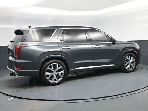 Used 2021 Hyundai Palisade Limited image 4