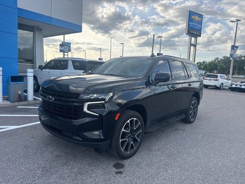Used 2023 Chevrolet Tahoe RST RWD image 3