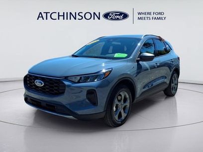 Used 2025 Ford Escape ST-Line w/ Cold Weather Package