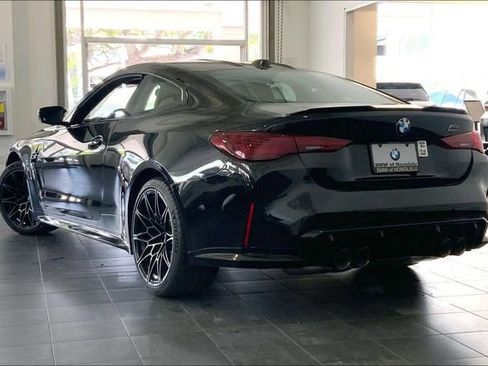 New 2026 BMW M4 Competition w/ Executive Package RWD image 3