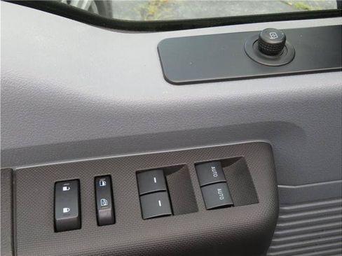 Used 2016 Ford F350 XL w/ Power Equipment Group AWD/4WD image 11