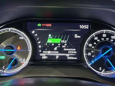 Used 2022 Toyota Venza Limited AWD/4WD image 72