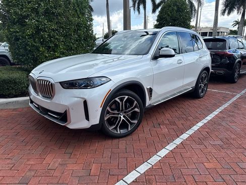 Used 2025 BMW X5 sDrive40i RWD image 2