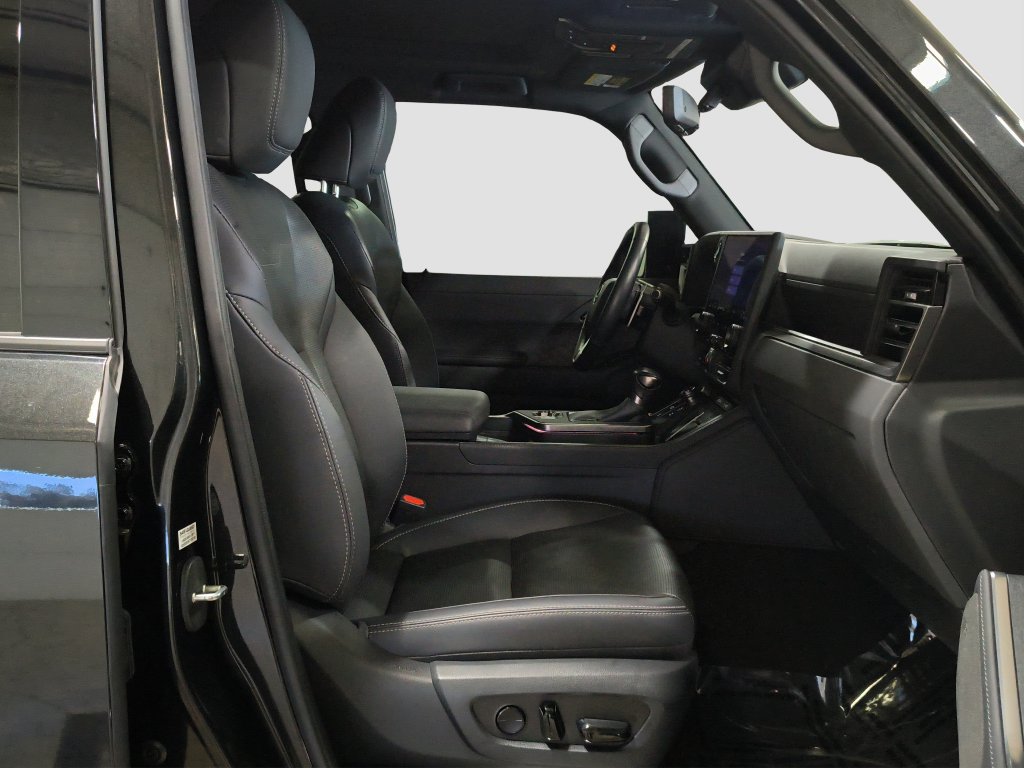 Used 2024 Lexus GX 550 w/ Accessory Package (Z1) AWD/4WD image 10