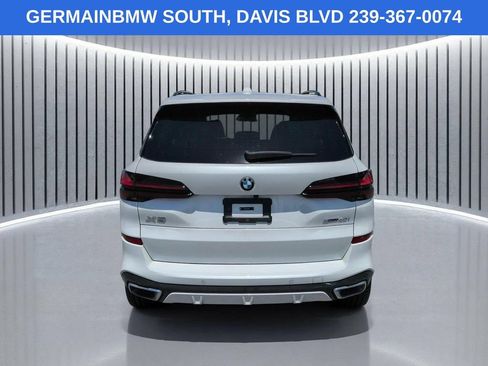 Used 2024 BMW X5 sDrive40i w/ M Sport Package RWD image 6