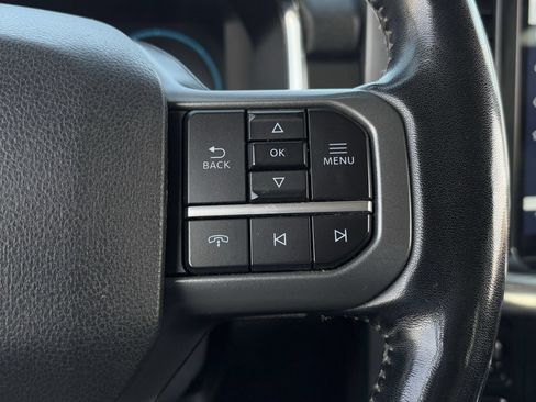 Used 2022 Ford F150 Lariat w/ Equipment Group 502A High AWD/4WD image 15