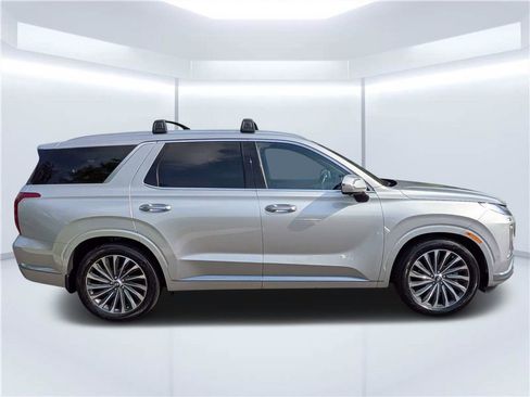 Certified 2024 Hyundai Palisade Calligraphy AWD/4WD image 2