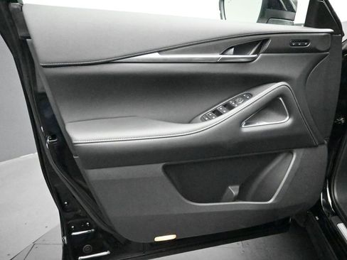 Certified 2025 INFINITI QX60 Luxe image 9