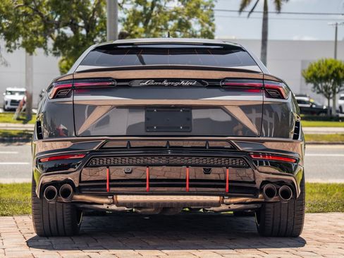 Used 2023 Lamborghini Urus S AWD/4WD image 4