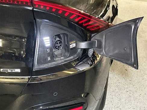 Used 2023 Kia EV6 GT-Line w/ GT-Line Suede Seat Package image 5