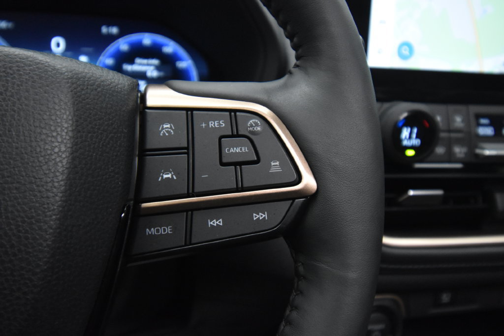 Used 2026 Toyota Grand Highlander AWD Hybrid image 35