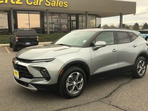Used 2024 Chevrolet Blazer LT image 4
