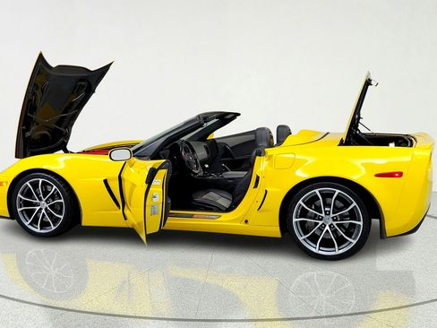 Certified 2013 Chevrolet Corvette 427 w/ 1SC Preferred Equipment Group RWD image 10