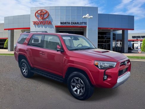 Used 2024 Toyota 4Runner TRD Off-Road Premium image 1