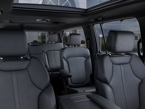 New 2026 Jeep Grand Wagoneer L Limited AWD/4WD image 28