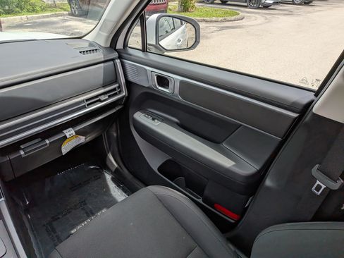 Used 2026 Hyundai Santa Fe SE FWD image 19
