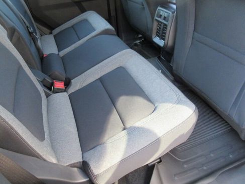 New 2025 Ford Bronco 4-Door image 19