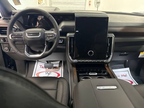 New 2026 GMC Yukon XL Denali w/ LPO, Floor Liner Package RWD image 14
