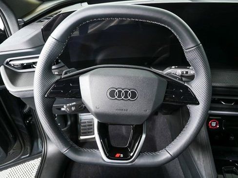 New 2025 Audi SQ5 Premium Plus image 9