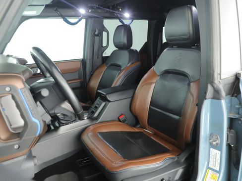 Used 2022 Ford Bronco Outer Banks w/ Sasquatch Package image 5