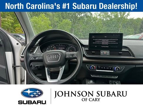 Used 2022 Audi Q5 2.0T Premium w/ Convenience Package AWD/4WD image 8