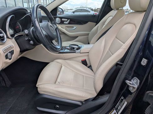 Used 2017 Mercedes-Benz C 300 4MATIC Sedan image 21