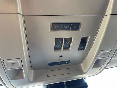 Used 2015 GMC Sierra 3500 Denali w/ Duramax Plus Package image 39