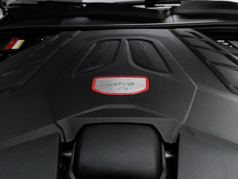 Used 2023 Porsche Cayenne GTS image 36