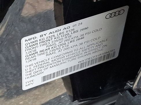 Used 2024 Audi Q3 2.0T Premium image 27