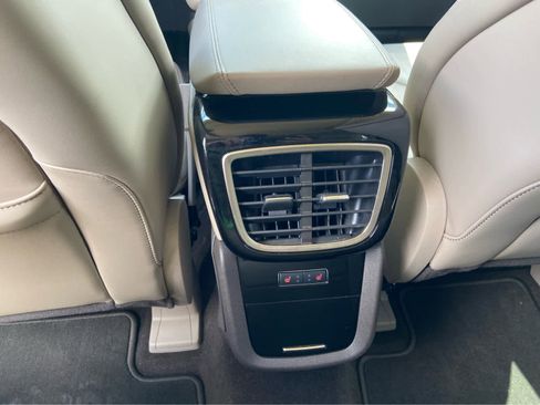 Used 2023 Lincoln Nautilus Reserve w/ Equipment Group 202A AWD/4WD image 19