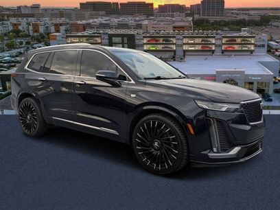 Used 2021 Cadillac XT6 Premium Luxury w/ LPO, Floor Liner Package