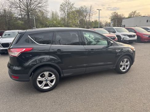 Used 2014 Ford Escape SE image 16