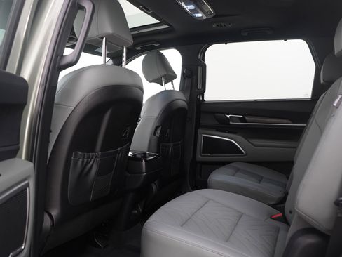 Used 2024 Kia Telluride EX X-Line image 21