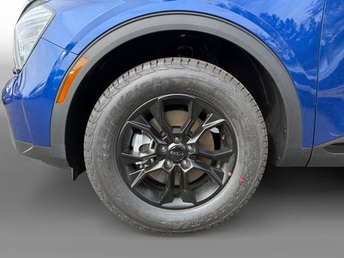 New 2025 Kia Sportage X-Pro image 9