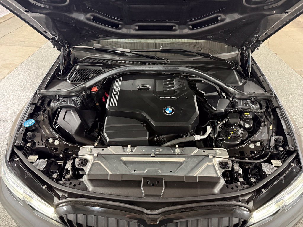 Used 2021 BMW 330i xDrive Sedan w/ Driving Assistance Package AWD/4WD image 49