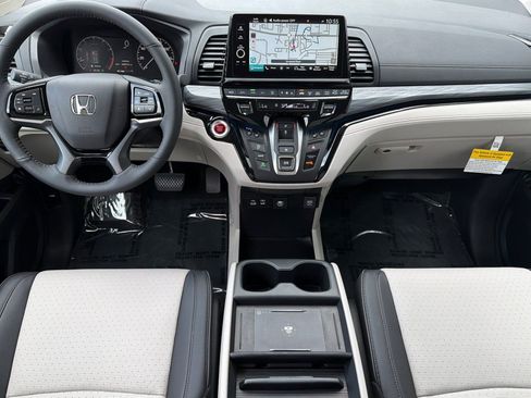 New 2026 Honda Odyssey Elite image 12