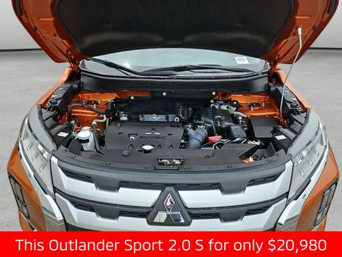 Used 2025 Mitsubishi Outlander Sport AWD image 38