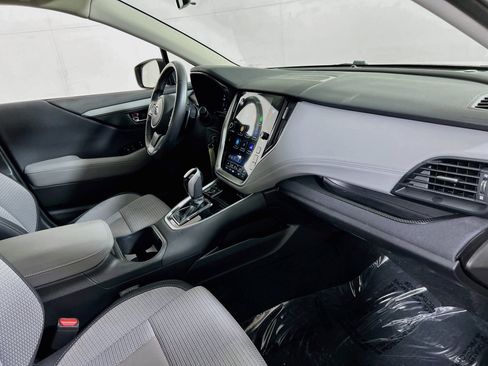 Used 2023 Subaru Outback Premium AWD/4WD image 27