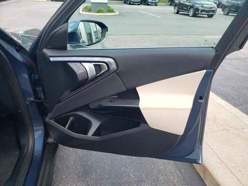 New 2026 BMW X3 xDrive30i w/ Premium Package AWD/4WD image 19