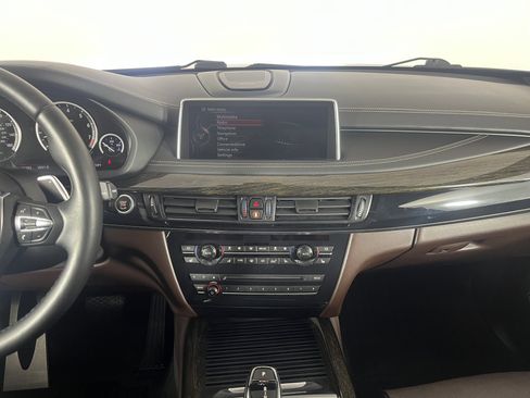 Used 2016 BMW X5 xDrive50i image 14